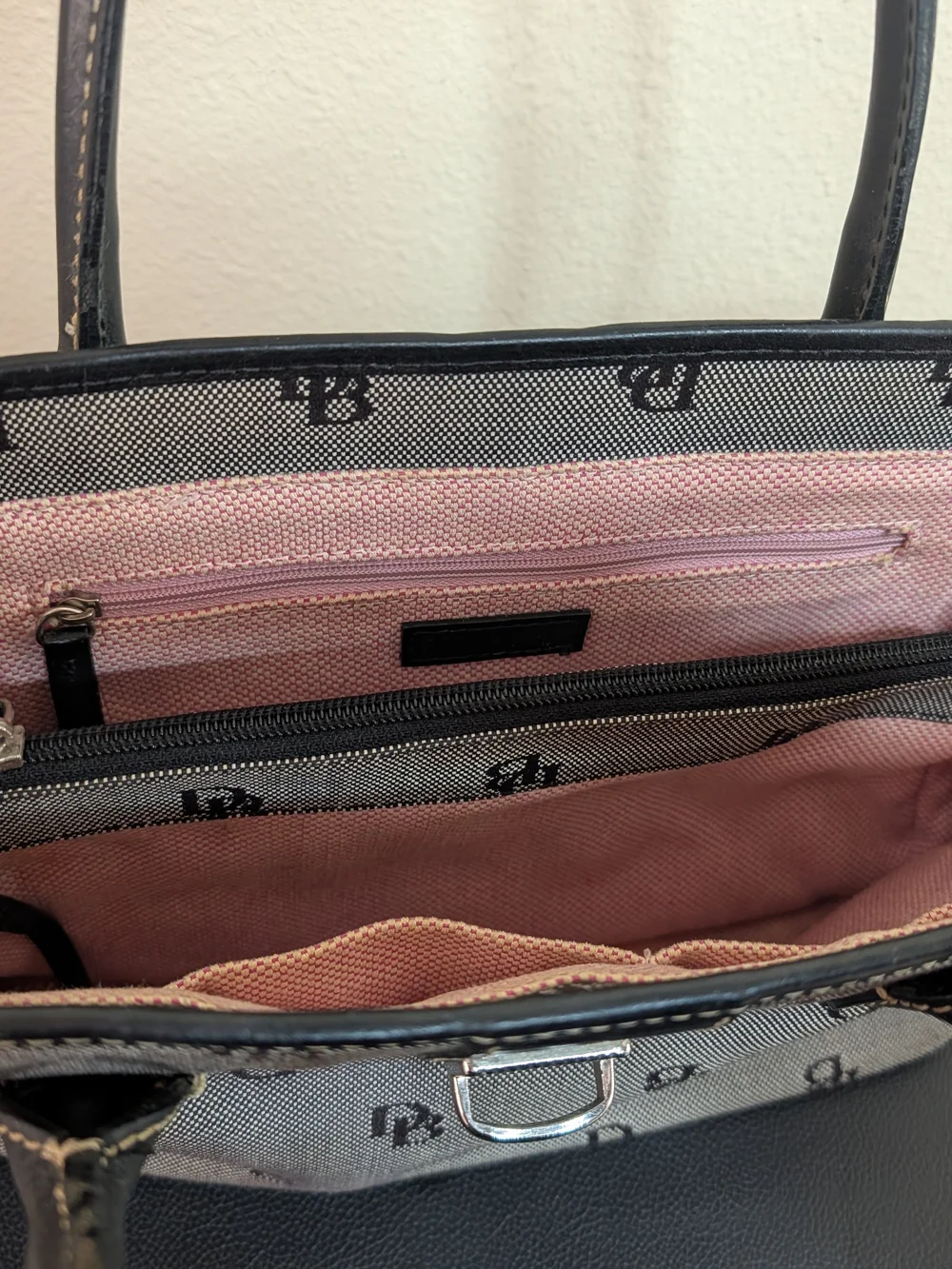Dooney and Bourke Vintage DB Signature Tote Black Grey Push Lock Handbag